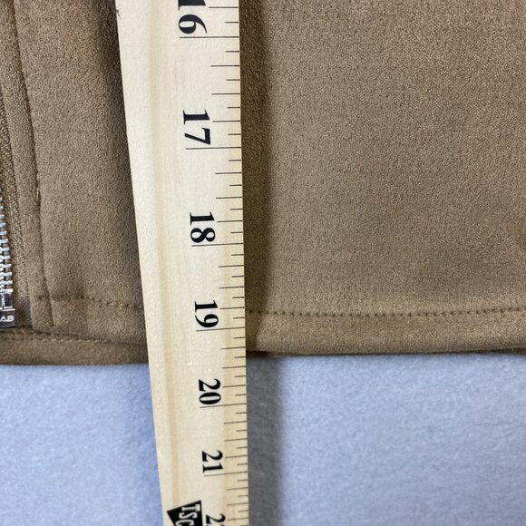 Maurices Faux Suede Zipper Front Skirt Size 14 Brown Mini Stretch Fitted Pockets - Picture 6 of 10